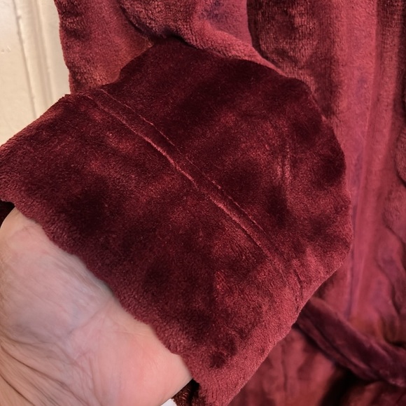 Liz Claiborne robe - Picture 2 of 8